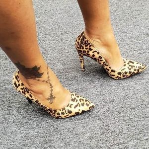 Meet your Posher, Lana